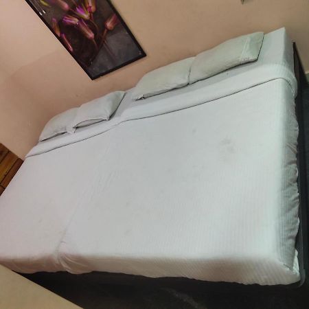 فندق بونديتْشيريفي  J J Residency المظهر الخارجي الصورة