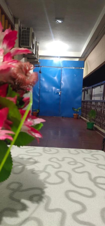 فندق بونديتْشيريفي  J J Residency المظهر الخارجي الصورة